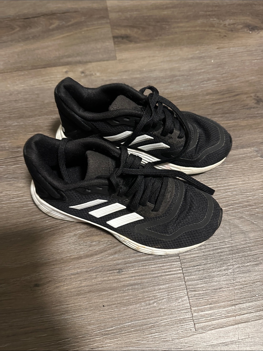 adidas Kids Black Sneakers with White Stripes size 11